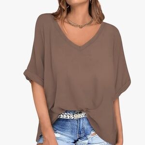 UEU Womens Oversized T-Shirts Summer V Neck Casual Shirts Short Sleeve Workout T